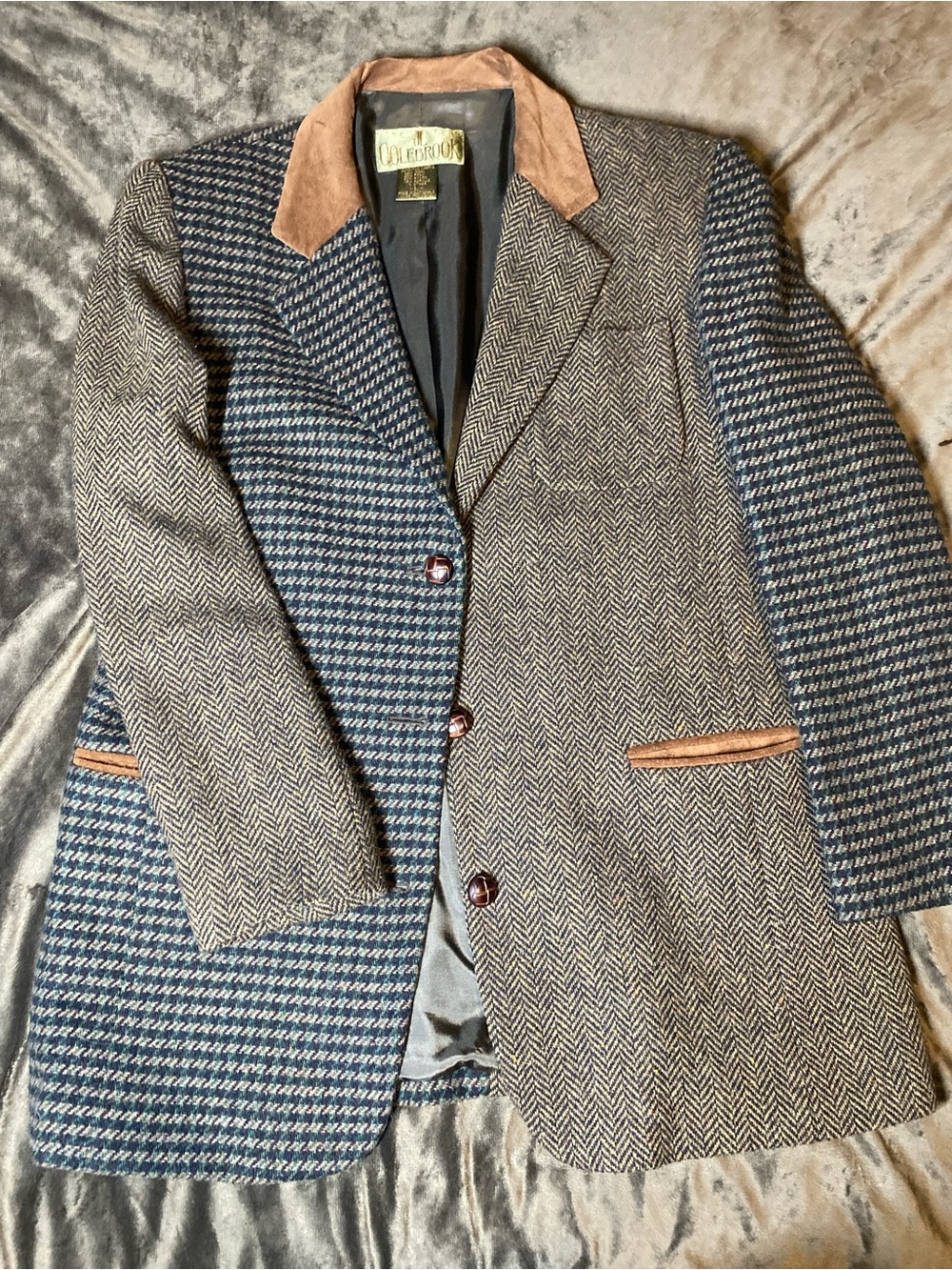 Two-Tone Herringbone & Stripe Sport Coat with Suede Trim - Brown/Blue